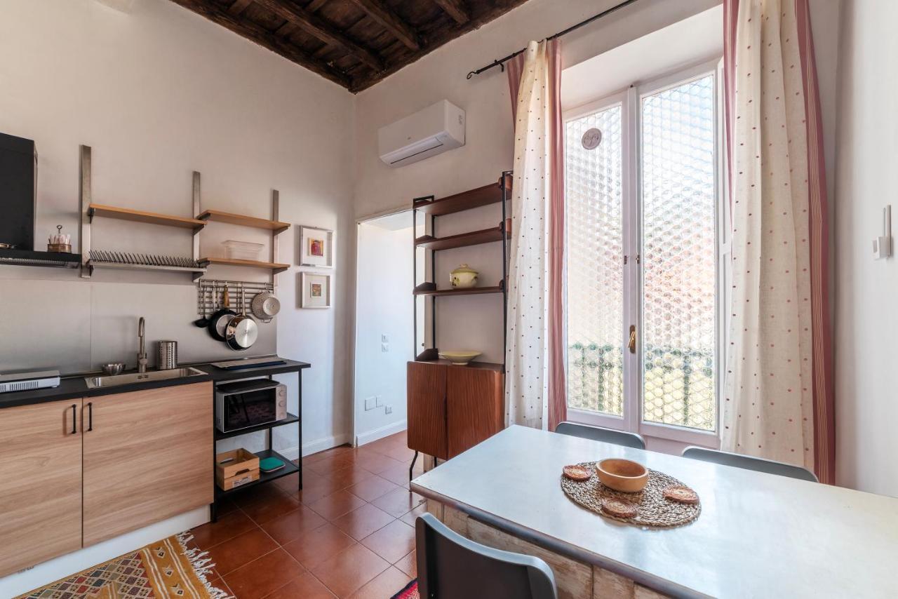 Trastevere Cozy Flat โรม ภายนอก รูปภาพ